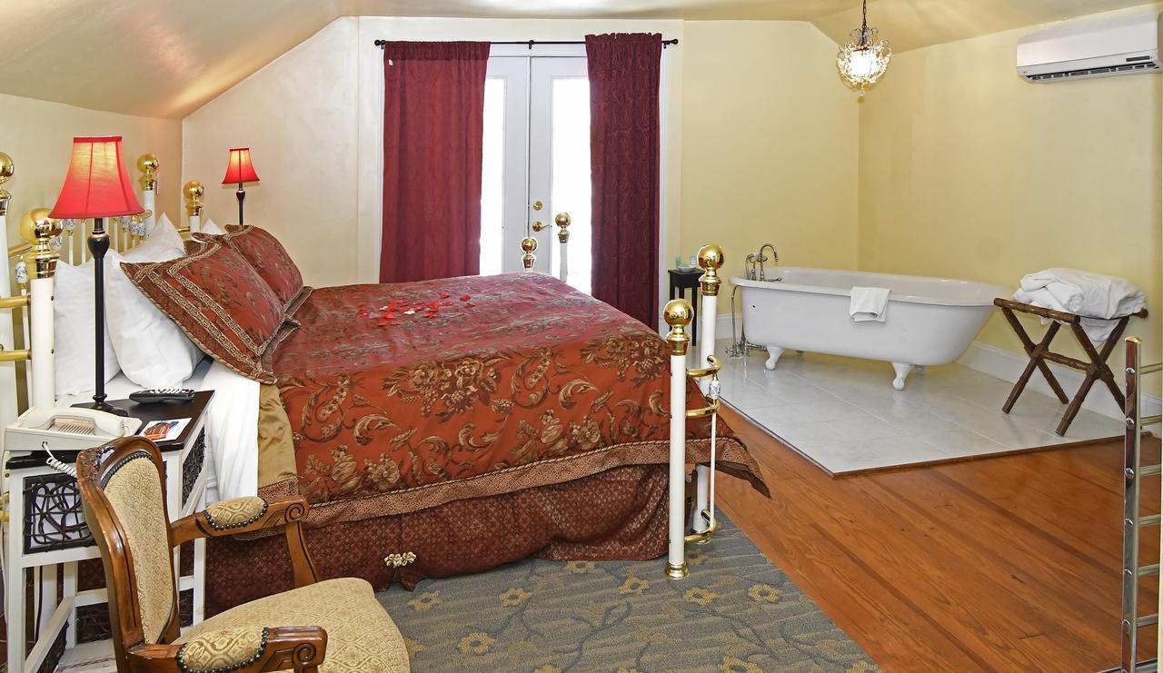 The Country Inn Of Berkeley Springs Extérieur photo